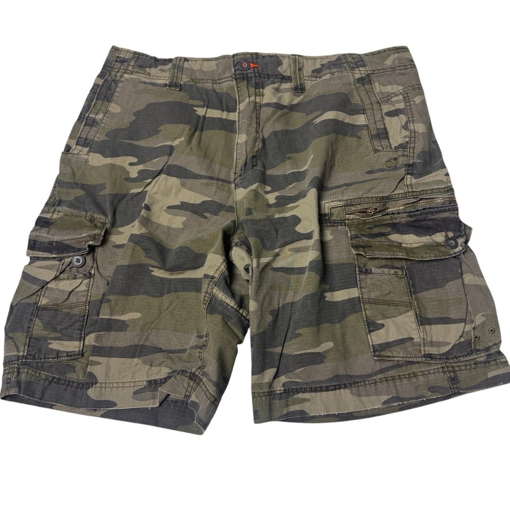 OP camo cargo shorts Ocean Pacific size 42